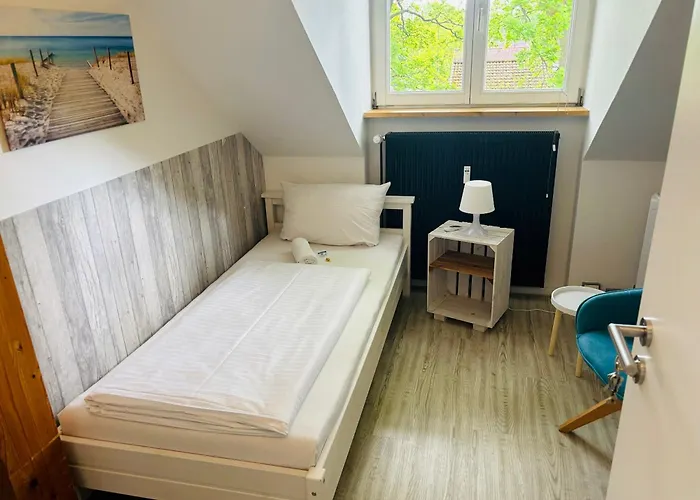 Hostel Mybrand Boardinghouse Volksdorf Self Check-in -free Parking *